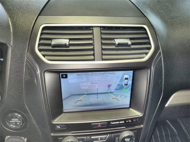 Used 2017 Ford Explorer XLT w/ Equipment Group 202A image 17