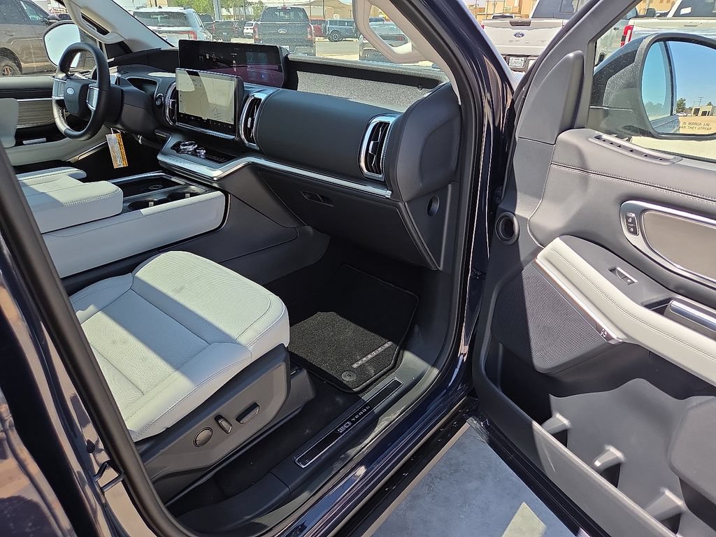 New 2027 Ford Expedition Max Platinum AWD/4WD image 10