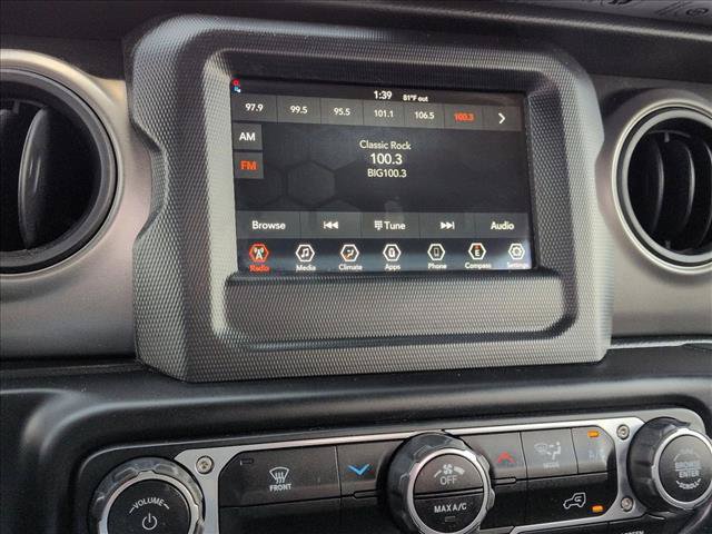 Used 2022 Jeep Gladiator Sport AWD/4WD image 13