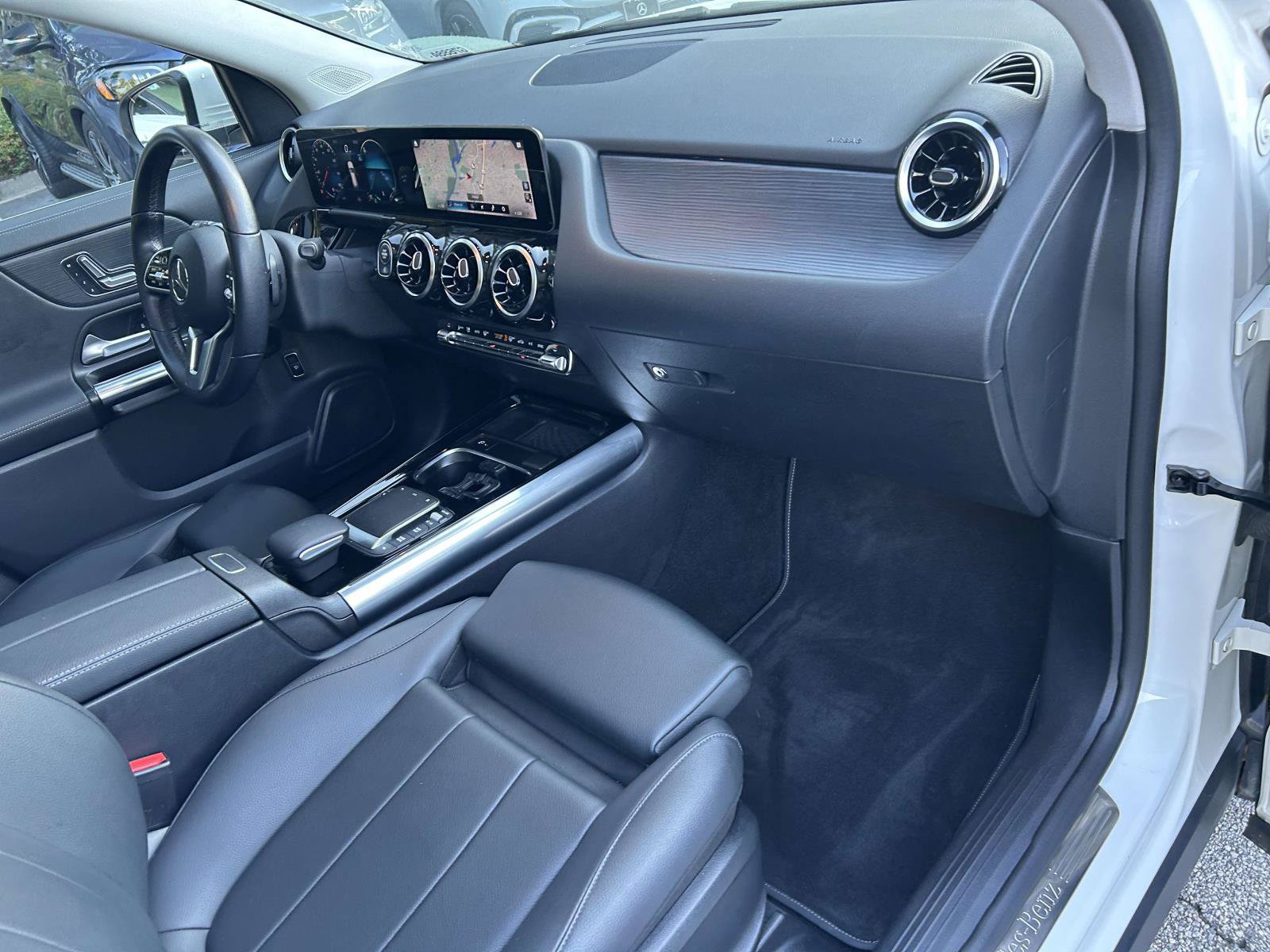 Used 2021 Mercedes-Benz GLA 250 4MATIC image 47