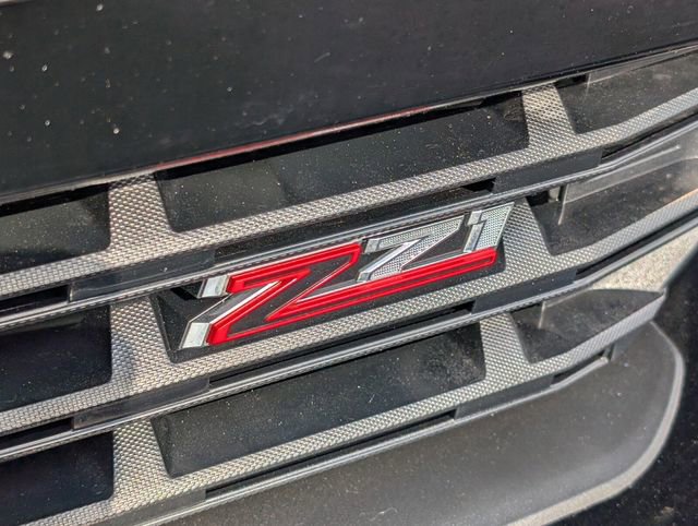 Used 2020 Chevrolet Silverado 1500 LT Trail Boss w/ Safety Package image 3