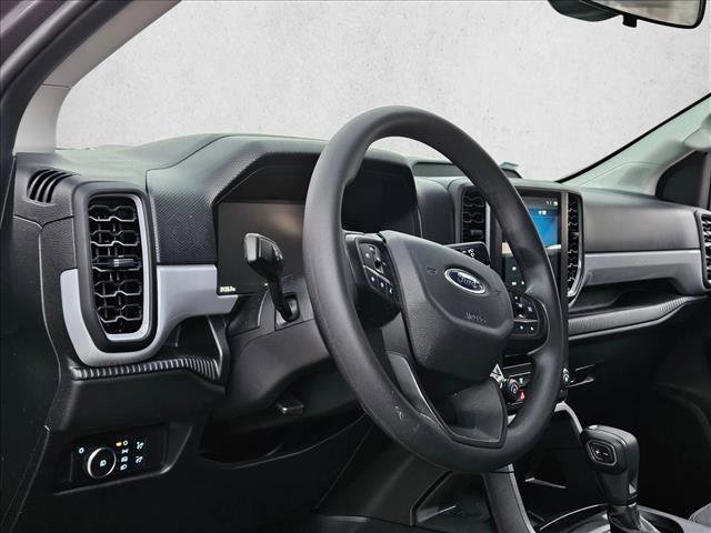 Used 2024 Ford Ranger XL w/ Trailer Tow Package image 8