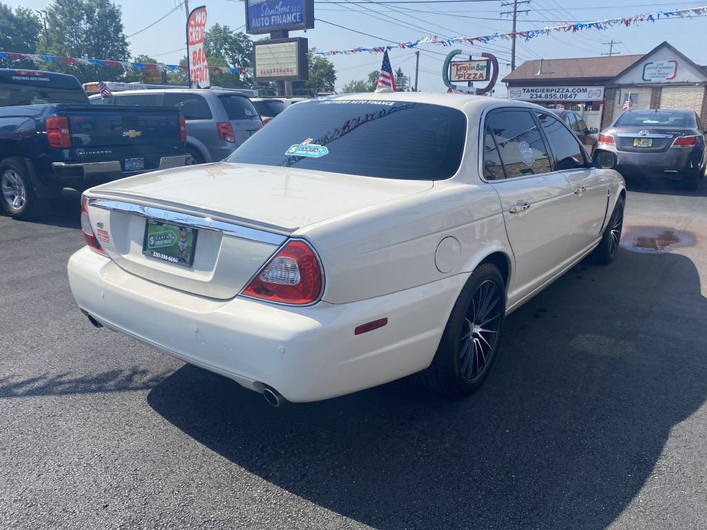 Used 2008 Jaguar XJ8 L image 5