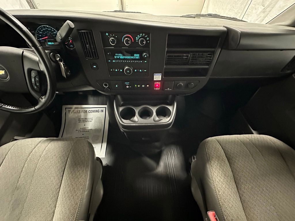 Used 2022 Chevrolet Express 3500 w/ Power Convenience Package image 27