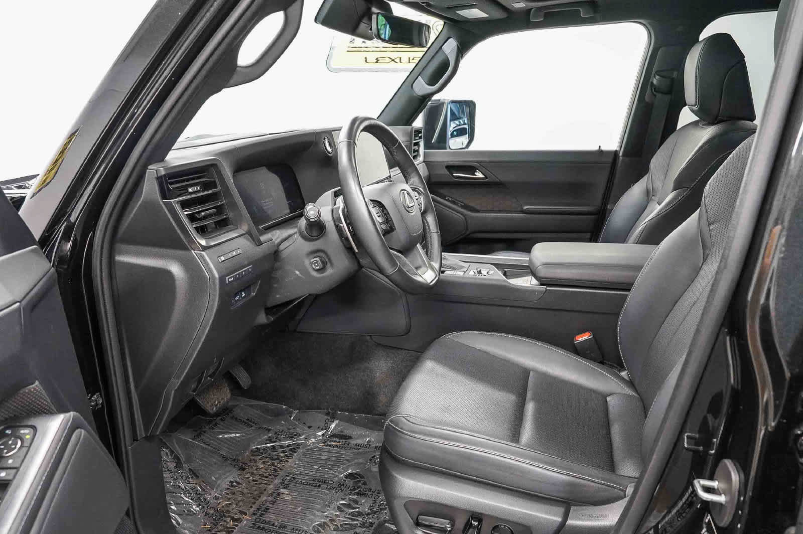 Used 2024 Lexus GX 550 w/ Accessory Package (Z1) AWD/4WD image 18