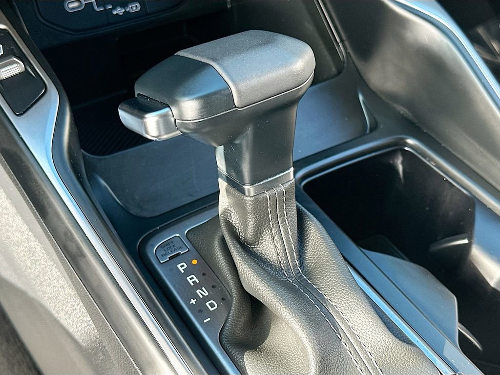 Certified 2025 Kia Sorento EX image 17