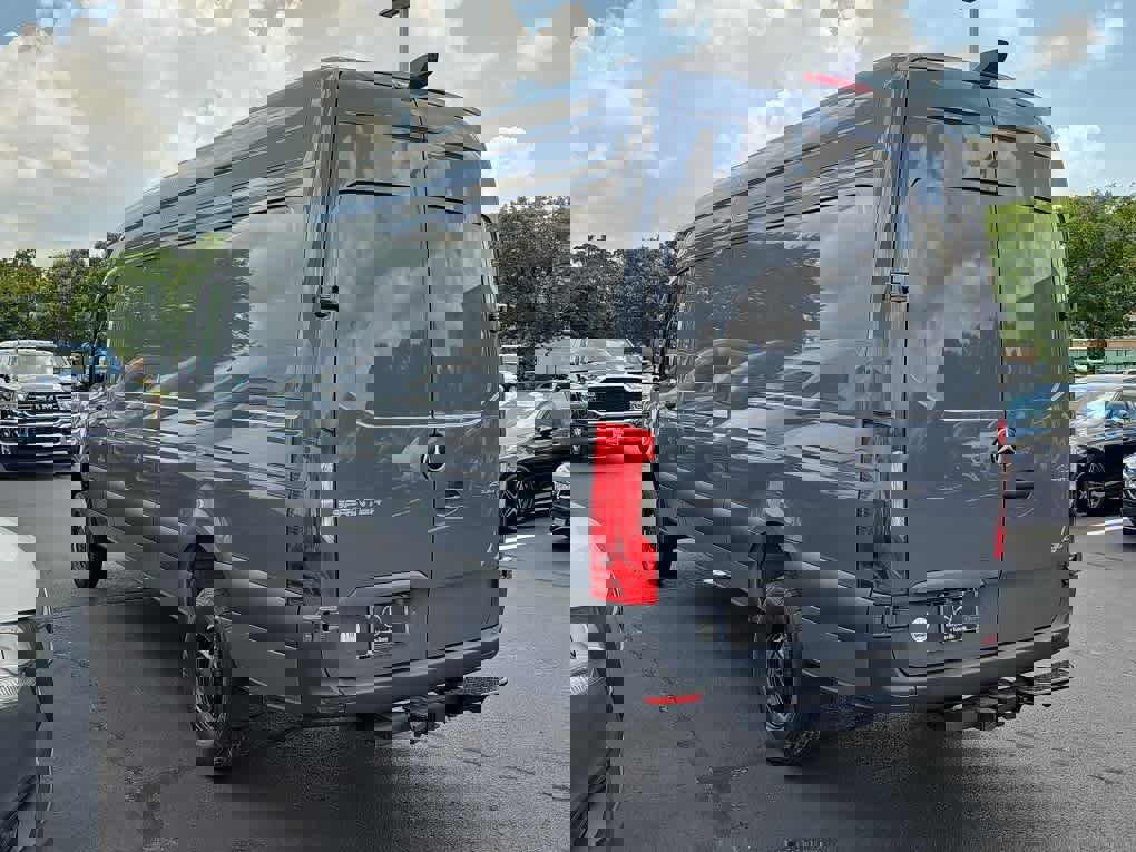 New 2025 Mercedes-Benz Sprinter 2500 image 4