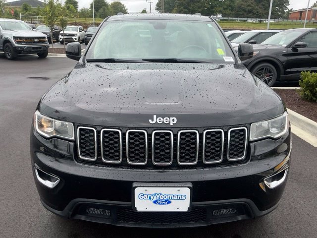 Used 2017 Jeep Grand Cherokee Laredo w/ Quick Order Package 23E AWD/4WD image 2