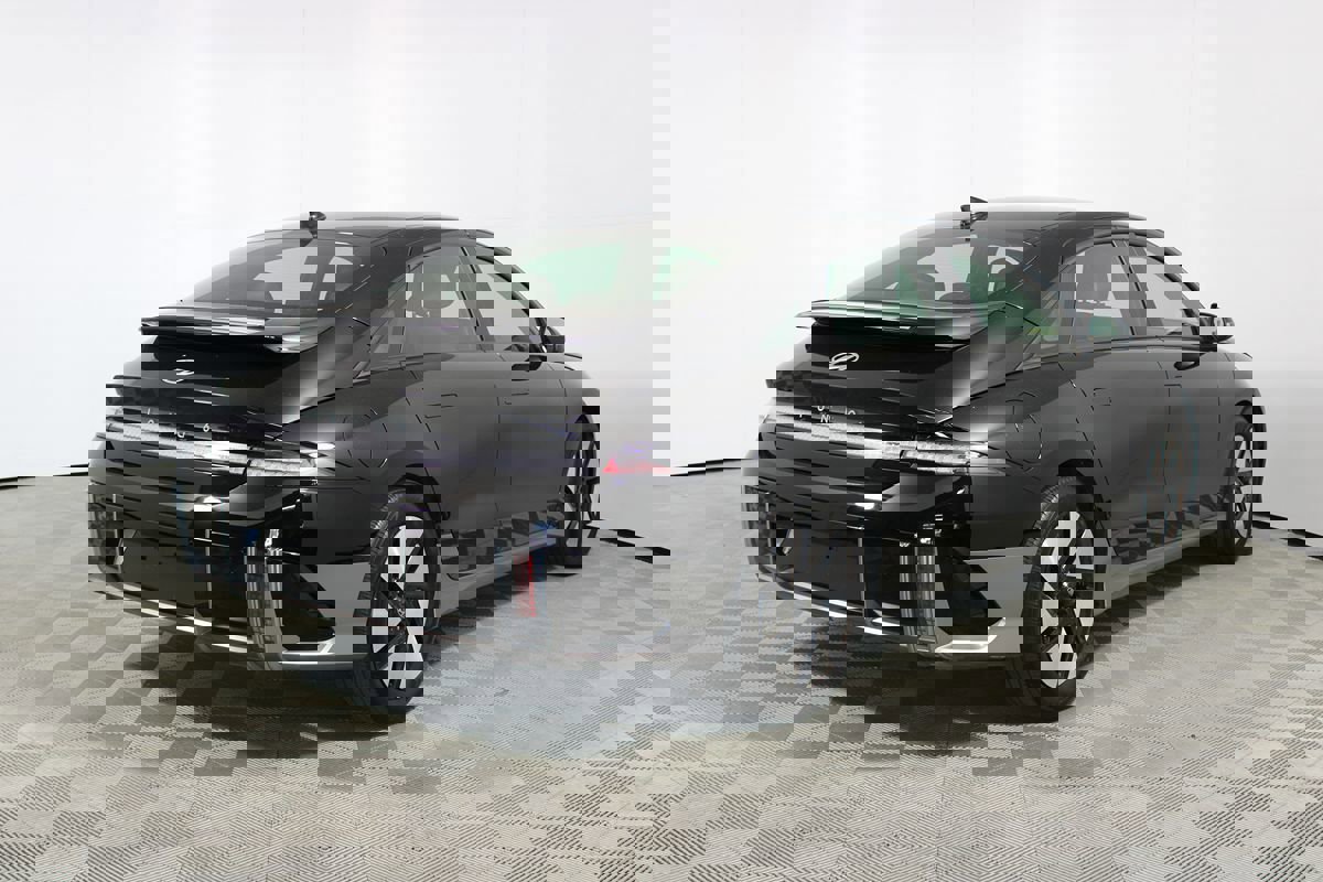 Used 2024 Hyundai Ioniq 6 SE image 37