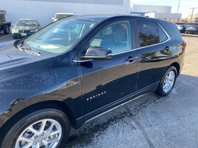 Used 2022 Chevrolet Equinox LT image 1