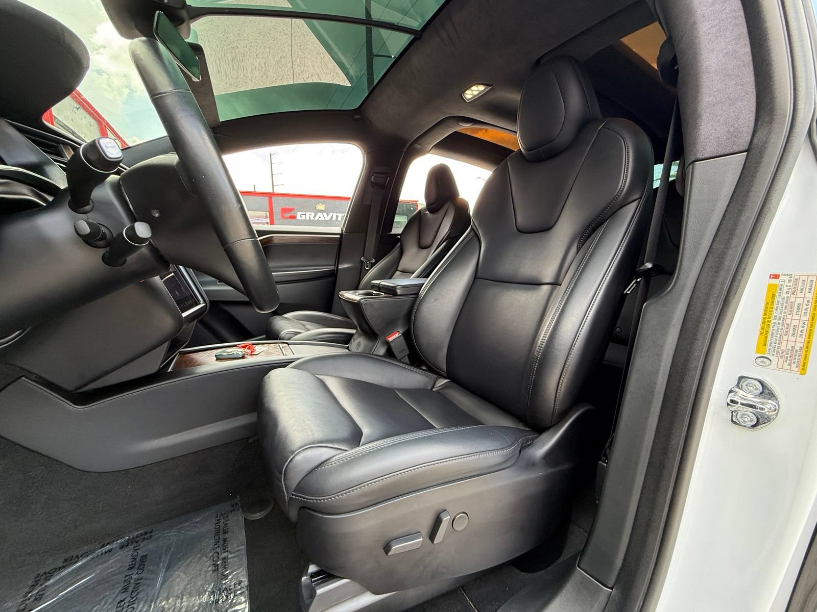 Used 2020 Tesla Model X Long Range AWD/4WD image 19
