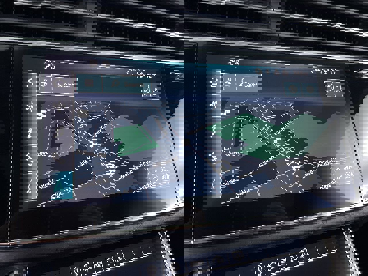 Used 2022 Audi Q7 Premium Plus image 17