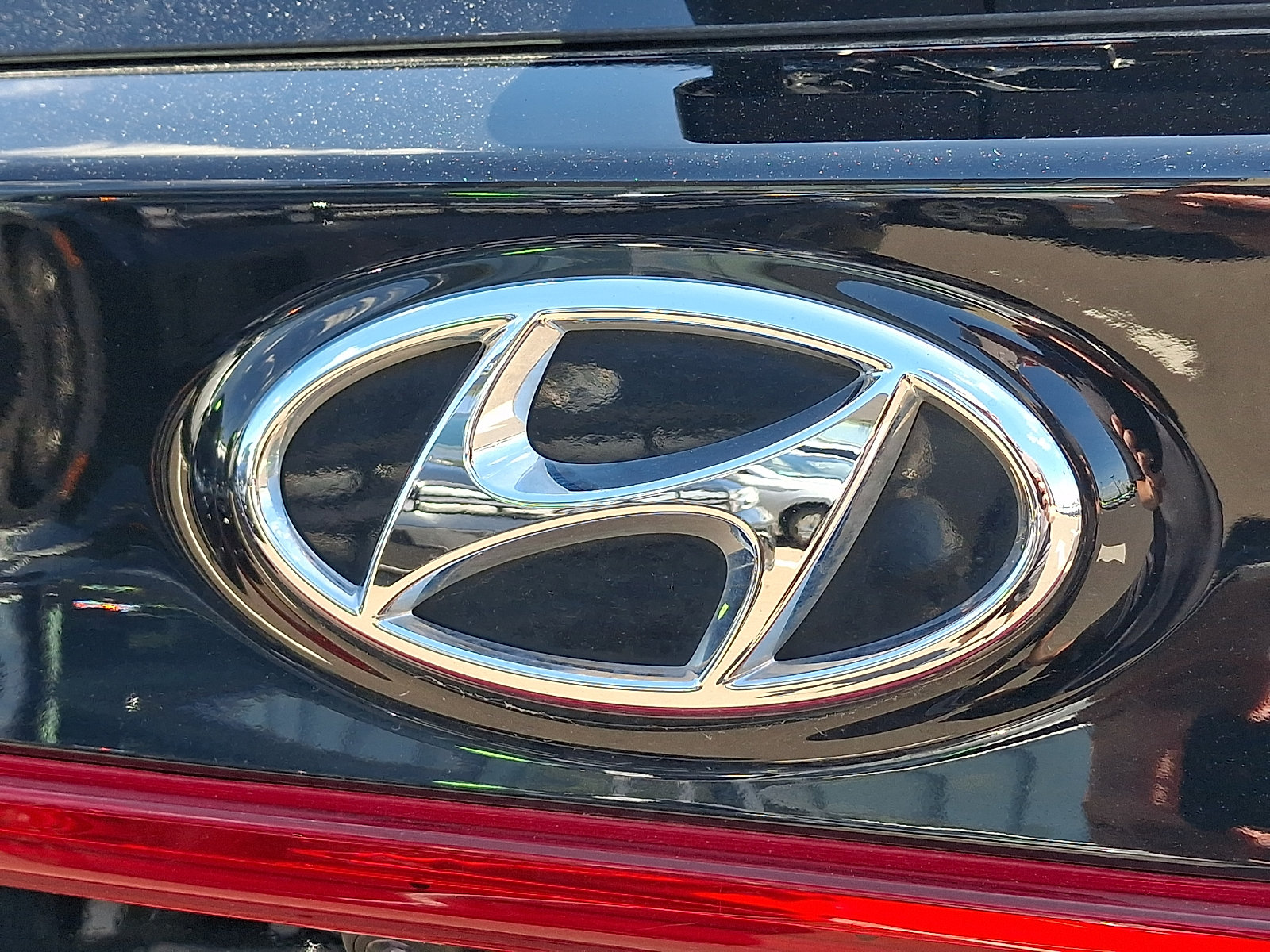 Certified 2023 Hyundai Santa Fe SEL w/ Winter Weather Package AWD/4WD image 29