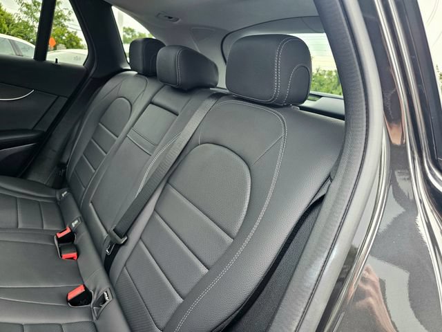 Used 2021 Mercedes-Benz GLC 300 4MATIC image 25