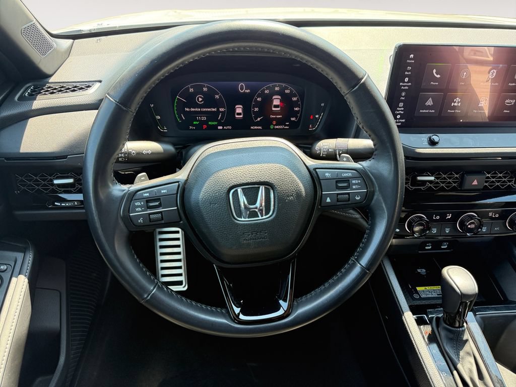 Used 2025 Honda Accord Sport image 12
