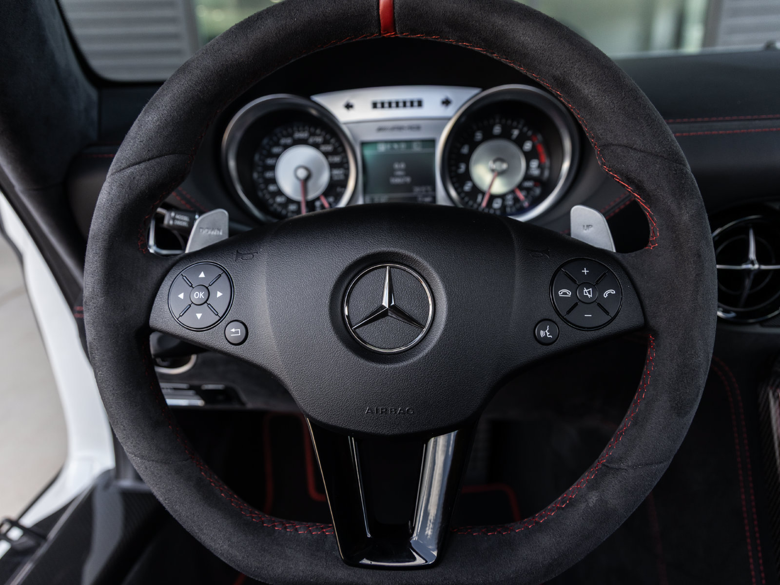 Used 2014 Mercedes-Benz SLS AMG Black Series image 51