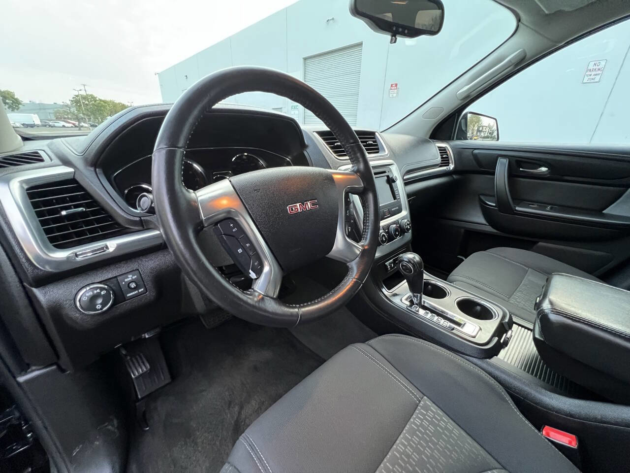 Used 2013 GMC Acadia SLE image 15