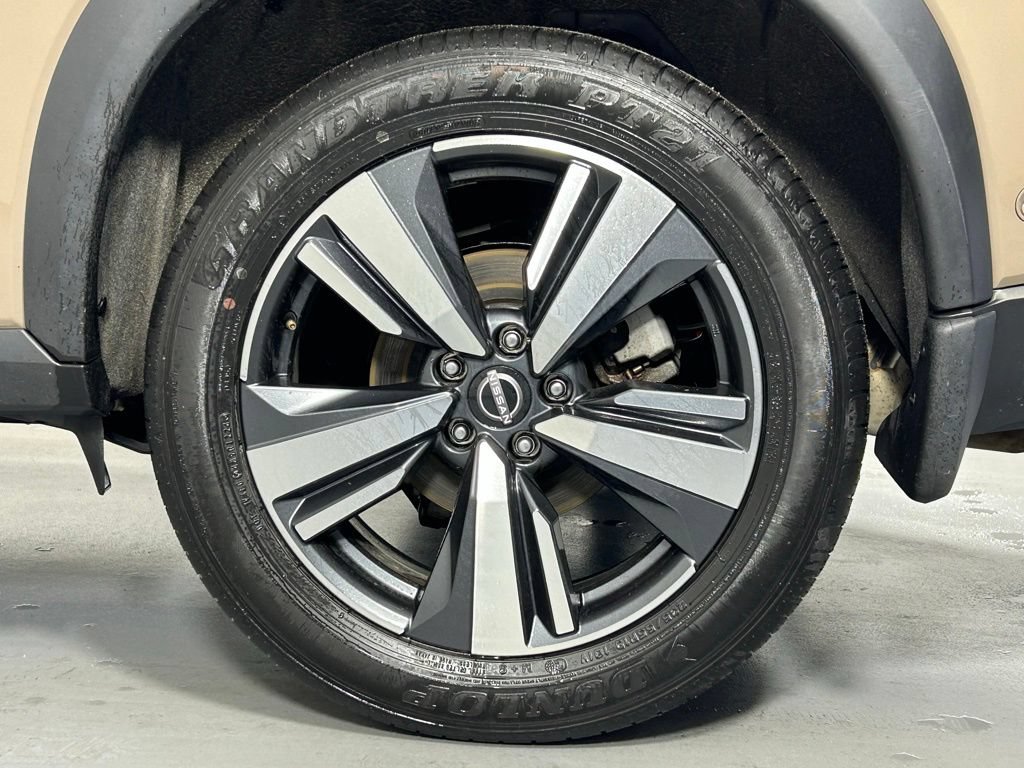 Used 2024 Nissan Rogue SL w/ SL Premium Package AWD/4WD image 38