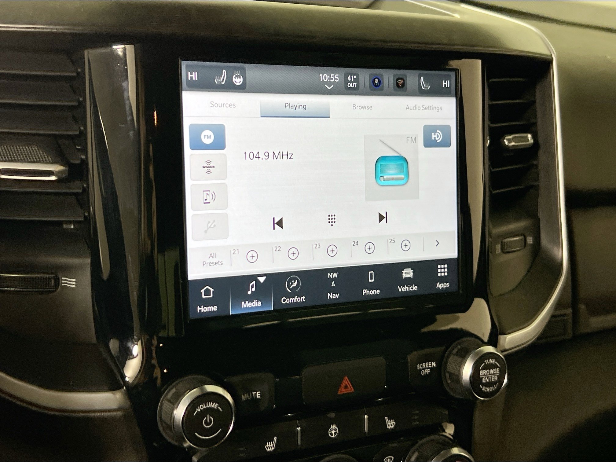 Used 2022 RAM 1500 Big Horn image 15