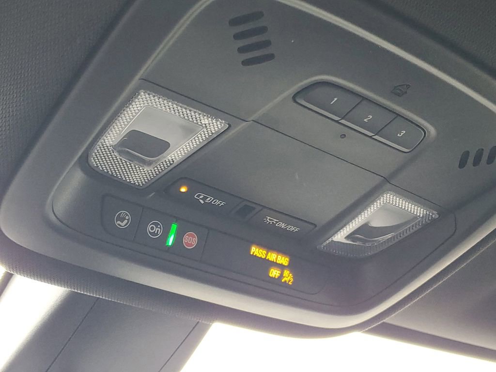 Used 2023 Chevrolet Traverse RS w/ LPO, Floor Liner Package image 21