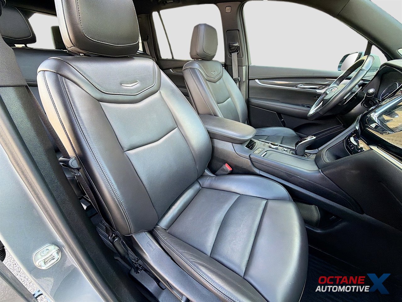 Used 2024 Cadillac XT6 Sport AWD/4WD image 31