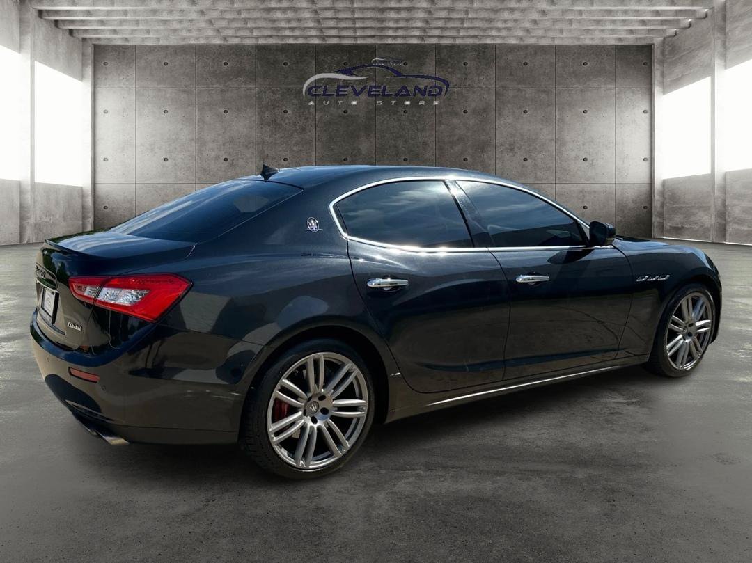 Used 2017 Maserati Ghibli S Q4 AWD/4WD image 3