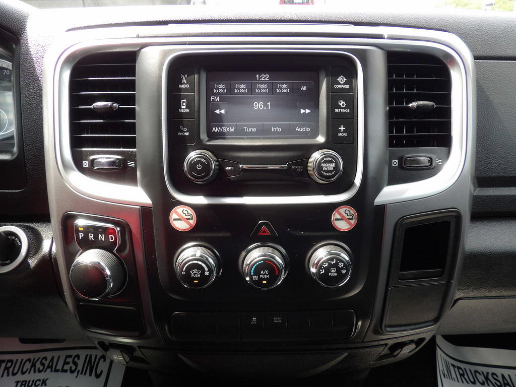 Used 2022 RAM 1500 Classic SLT RWD image 22