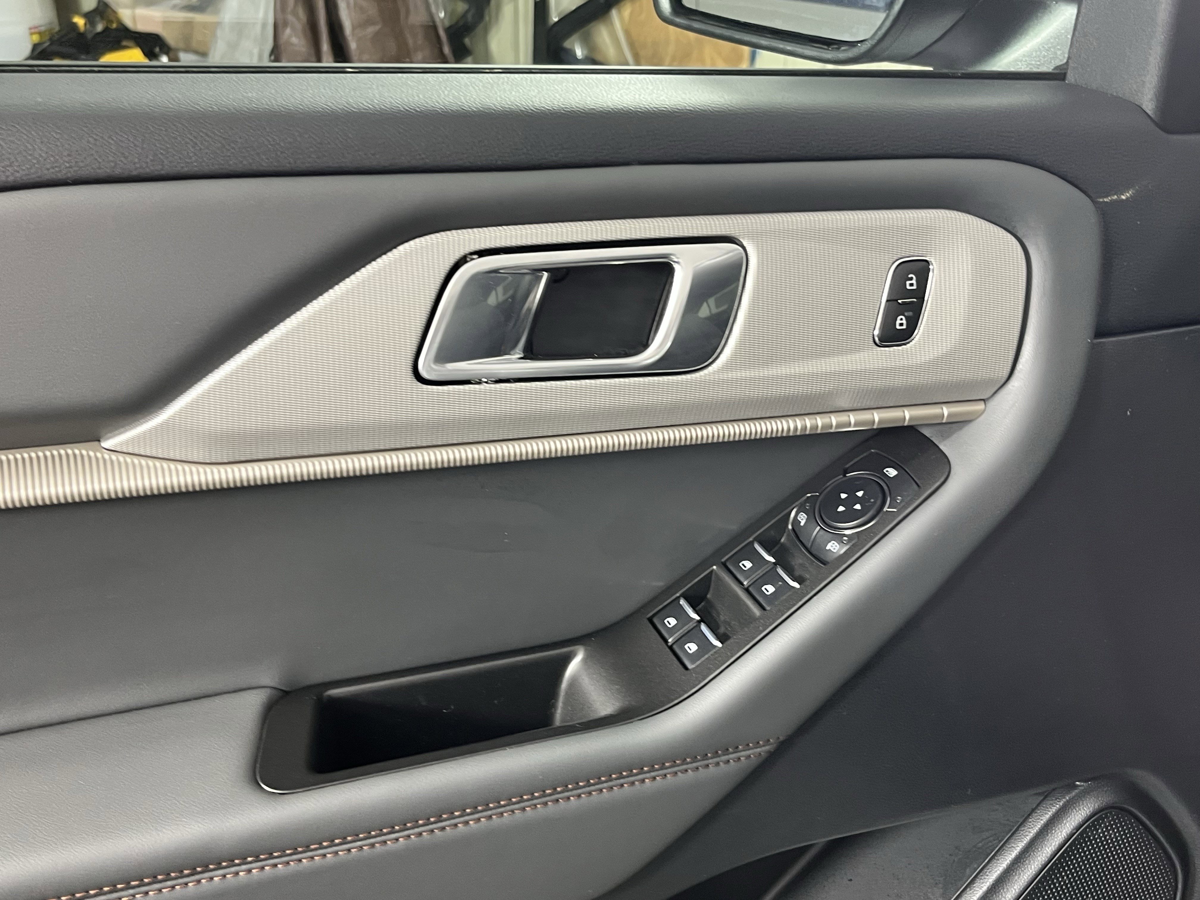 New 2026 Ford Explorer Active image 16