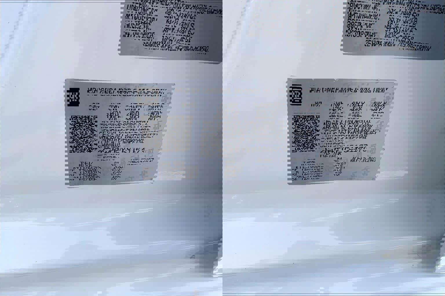 Used 2025 Chevrolet Silverado 2500 LTZ w/ LTZ Premium Package image 34