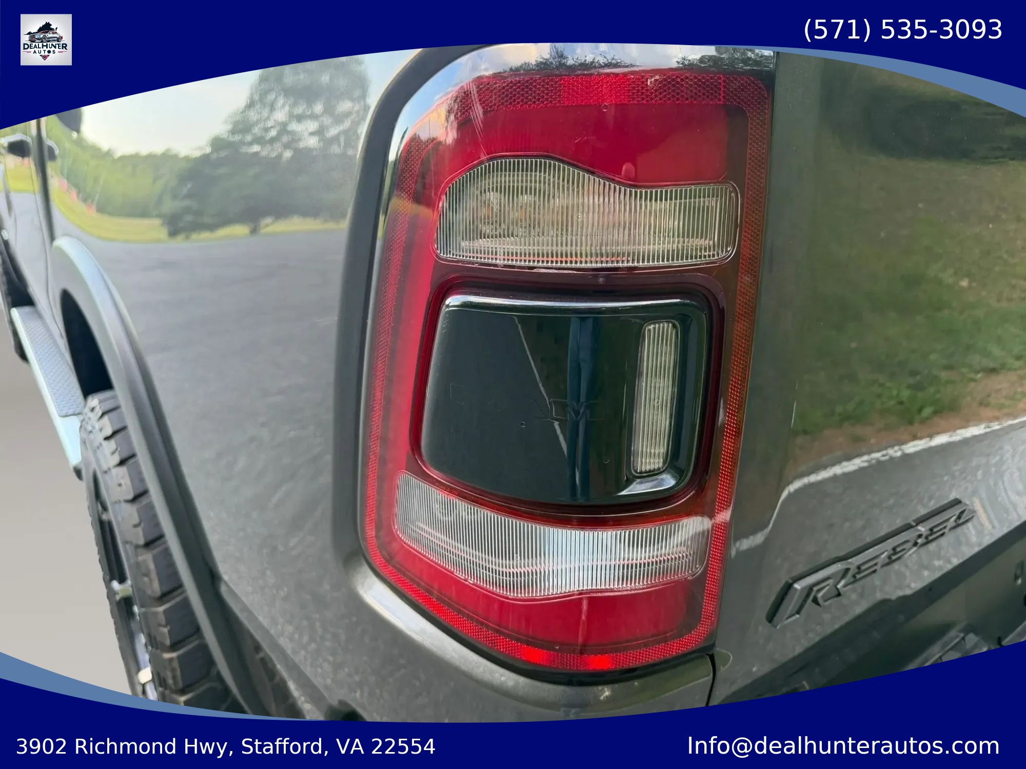 Used 2019 RAM 1500 Rebel w/ Rebel Level 1 Equipment Group AWD/4WD image 14