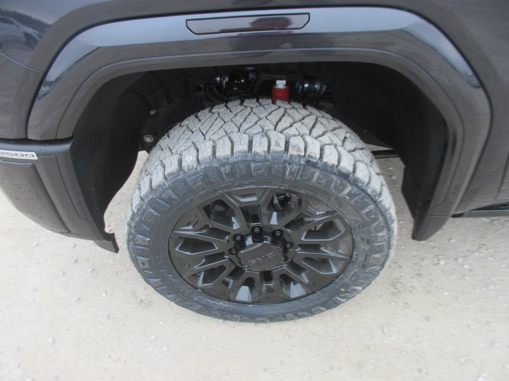 New 2026 GMC Sierra 2500 AT4 w/ AT4 Premium Plus Package image 13