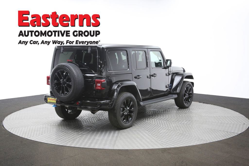 Used 2021 Jeep Wrangler Unlimited Sahara image 41
