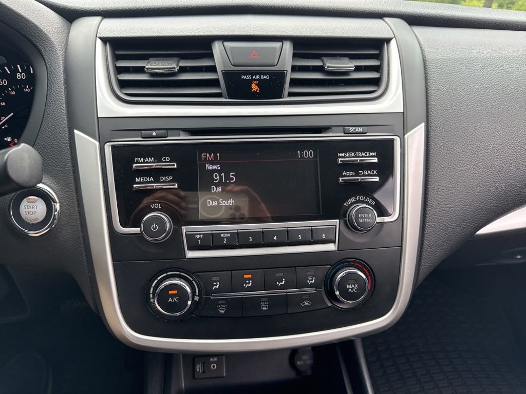 Used 2016 Nissan Altima 2.5 SR FWD image 12