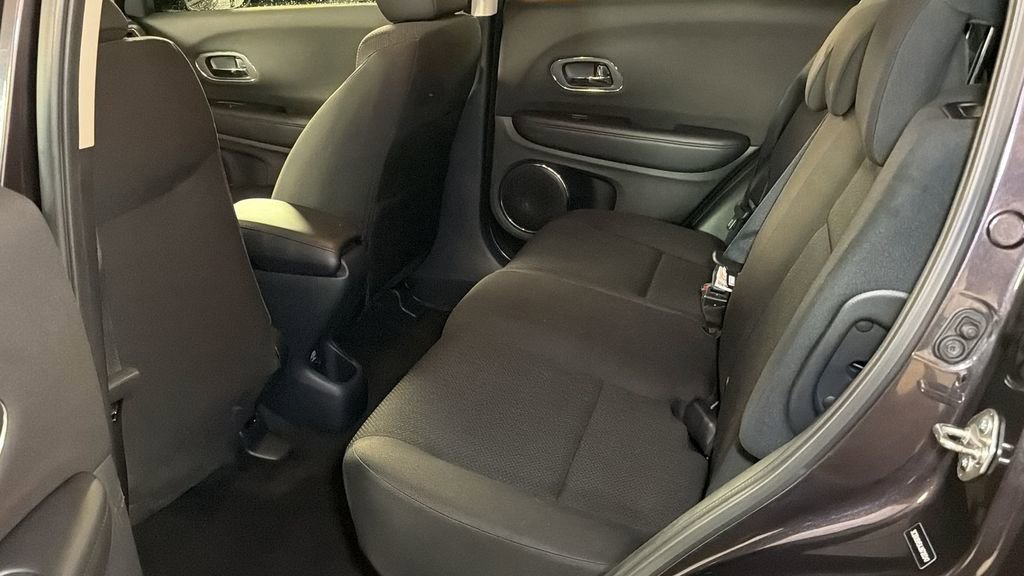 Used 2018 Honda HR-V EX image 15