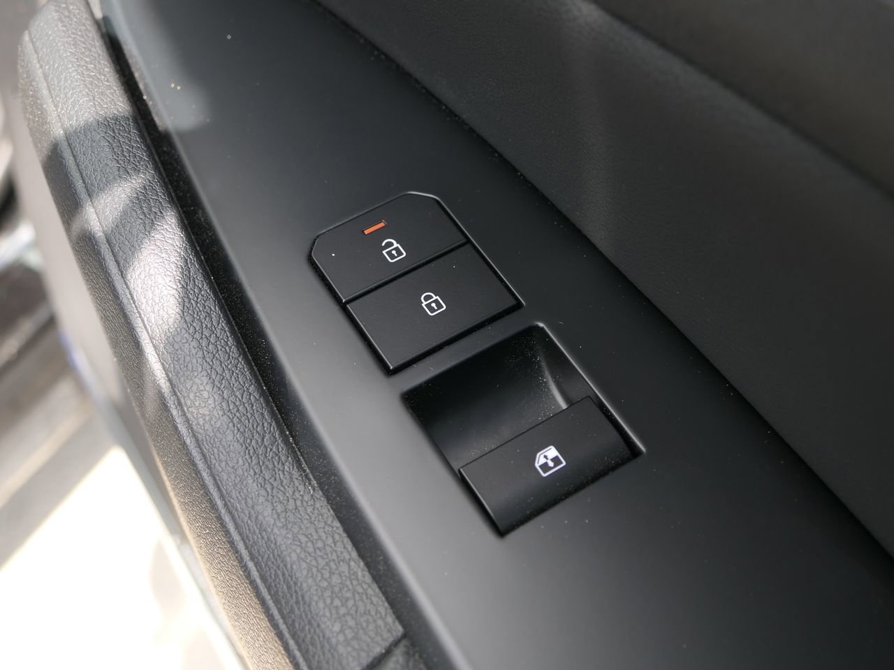 New 2026 Kia Sportage SX Prestige image 24