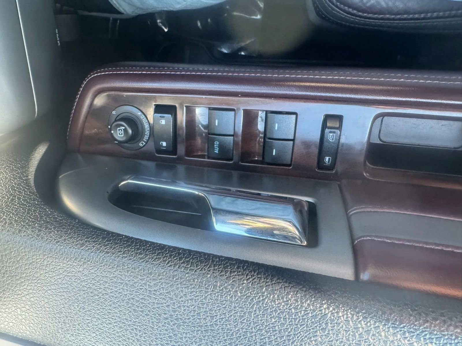 Used 2017 Ford Expedition Platinum RWD image 31
