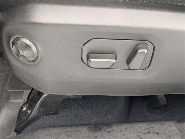 Used 2024 Jeep Wrangler Sahara w/ Technology Group image 13