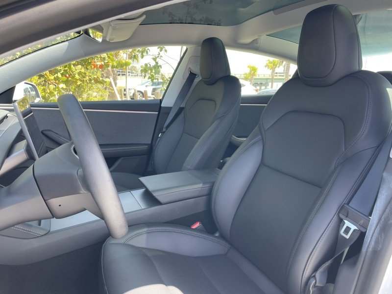 Used 2024 Tesla Model 3 image 2