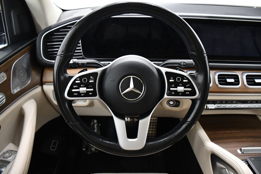 Certified 2021 Mercedes-Benz GLS 580 4MATIC image 9