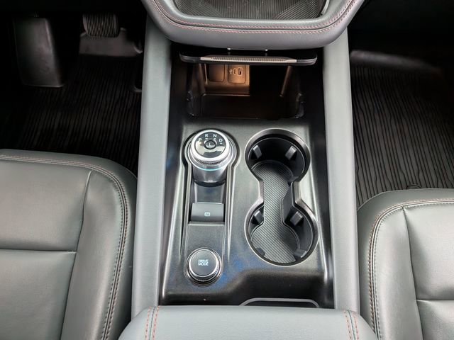 Used 2025 Ford Explorer Active w/ Active Comfort Package image 34