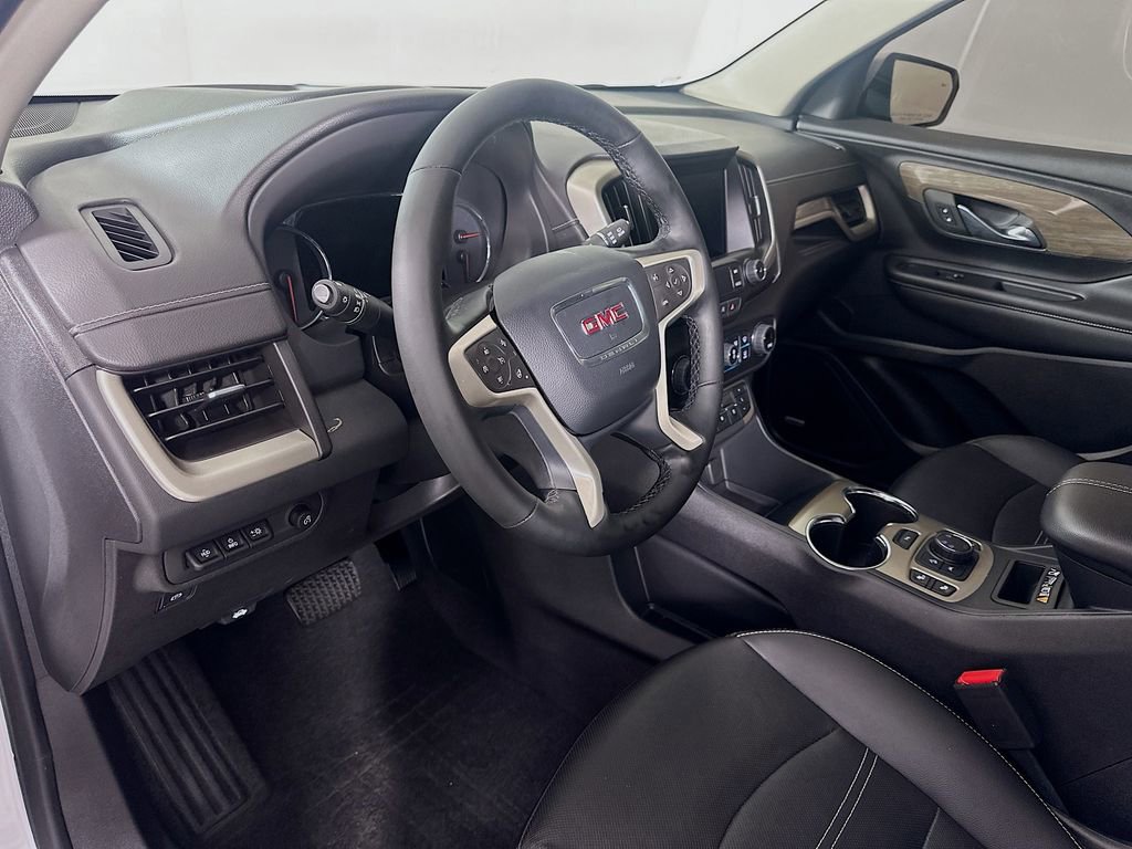 Used 2023 GMC Terrain Denali AWD/4WD image 9