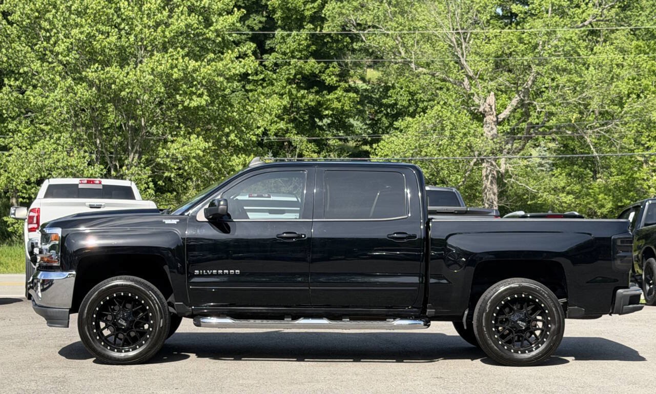 Used 2018 Chevrolet Silverado 1500 LT w/ All Star Edition AWD/4WD image 3