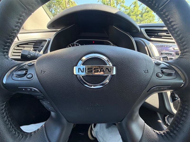 Used 2023 Nissan Murano SV w/ SV Midnight Edition Package FWD image 14