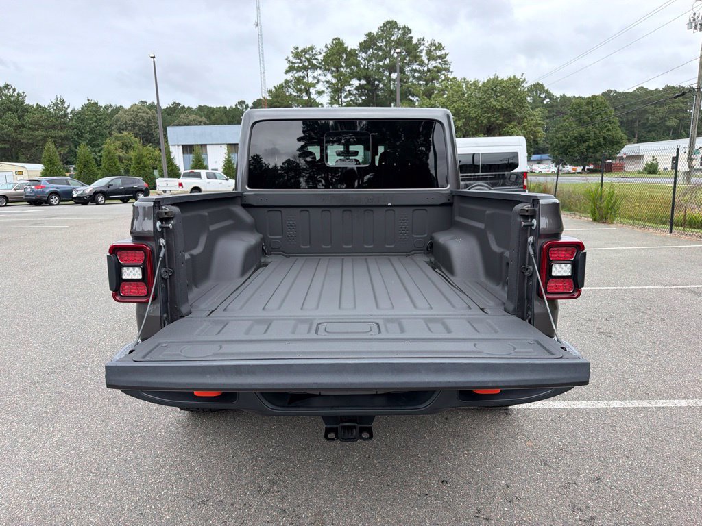 Used 2023 Jeep Gladiator Mojave w/ LED Lighting Group AWD/4WD image 21