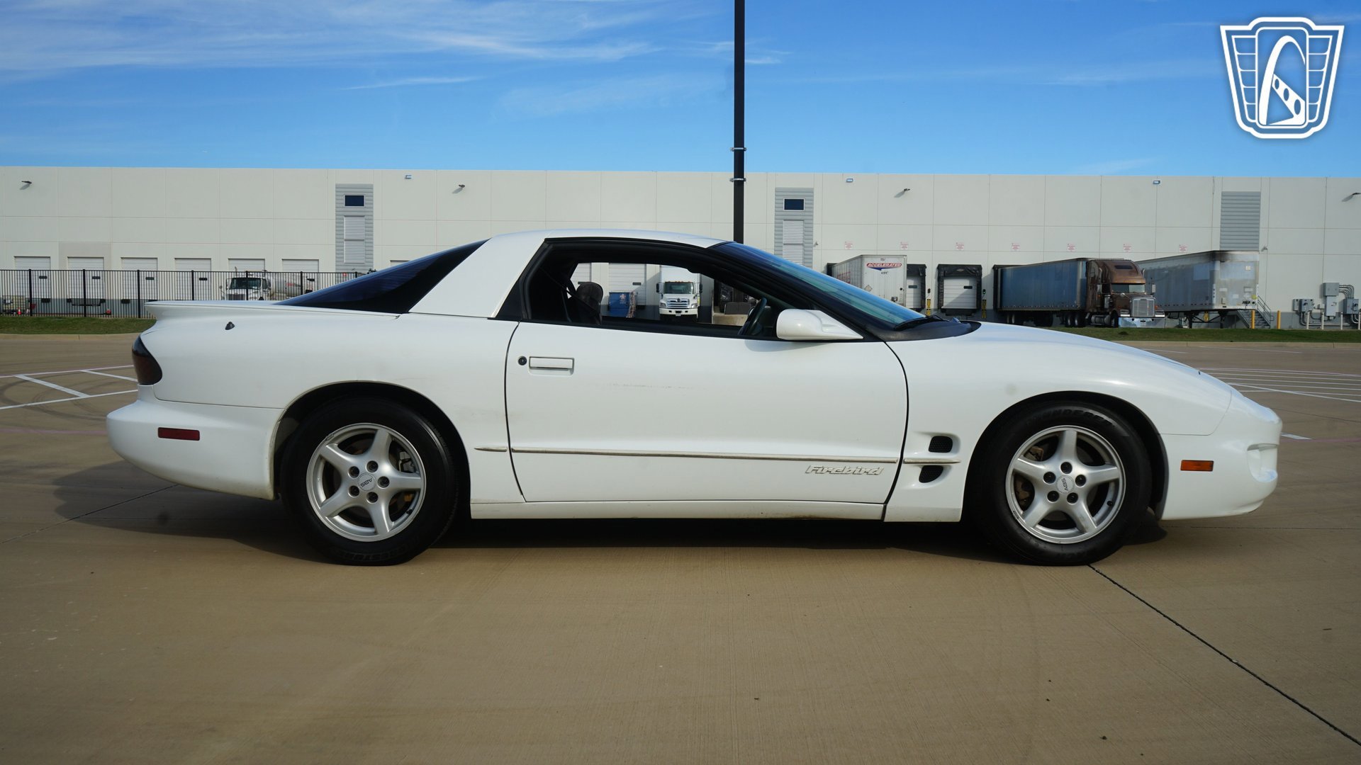 Used 1998 Pontiac Firebird Formula w/ Opt Pkg image 18