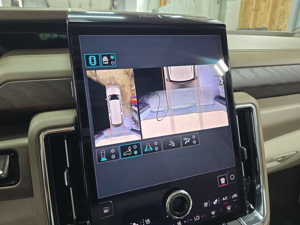 New 2026 GMC Yukon XL Denali w/ Advanced Technology Package AWD/4WD image 26