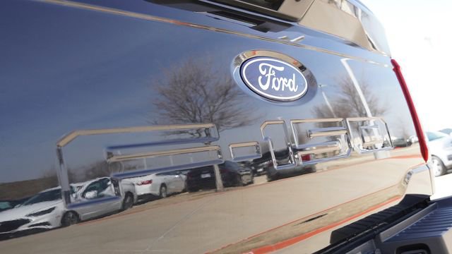 Used 2024 Ford F150 XLT w/ Mobile Office Package image 12