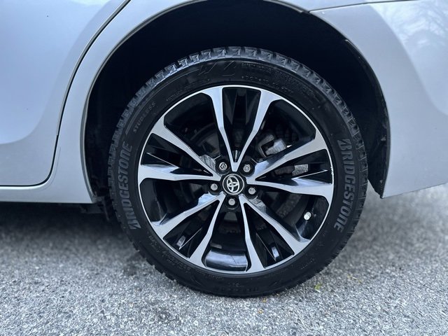 Used 2018 Toyota Corolla SE image 25