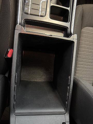 Used 2022 Kia Sorento LX image 36