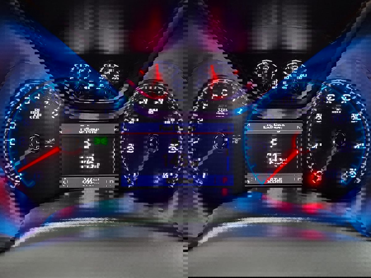 Used 2022 GMC Canyon AT4 image 36